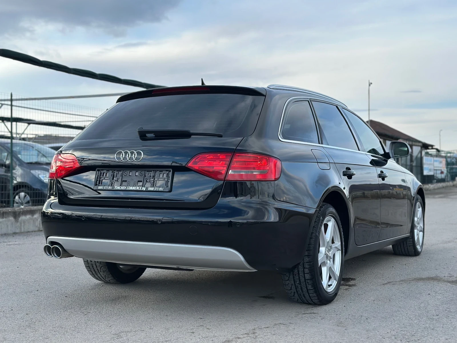 Audi A4 2.0-TDI-S-line-LED-XENON-BI XENON-6-speed-TOP-NEW - изображение 6