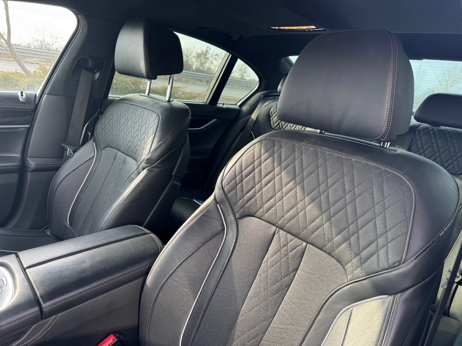 BMW 750 d xDrive Sedan | Mobile.bg   16