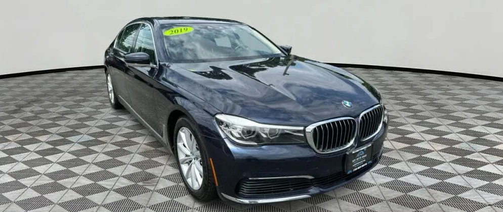BMW 740 * Harman Kardon* B58 - изображение 2