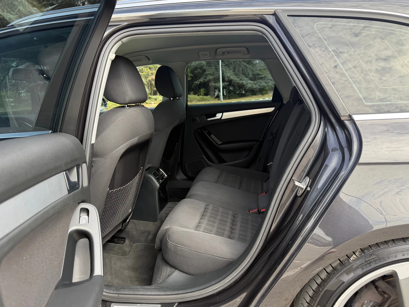 Audi A4 2.0///RECARO///LED///XENON///NAVI///TOP/// | Mobile.bg   11