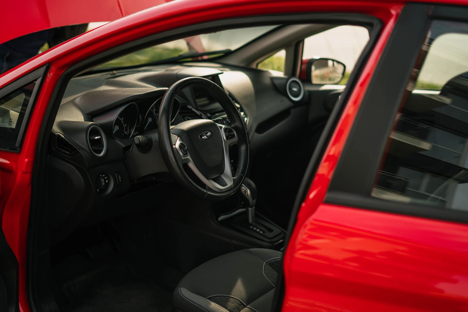 Ford Fiesta, снимка 12 - Автомобили и джипове - 53740703