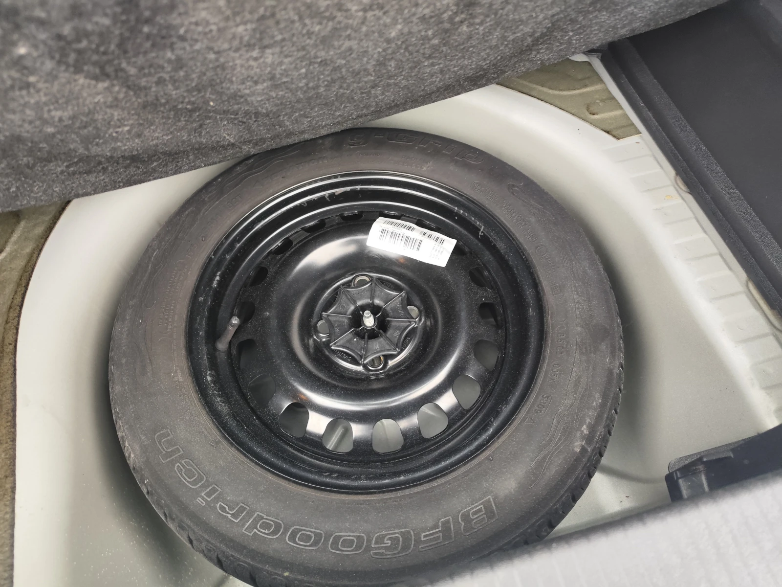 Opel Corsa 1.3CDTi* EURO5B* KLIMA* , снимка 12 - Автомобили и джипове - 53999093