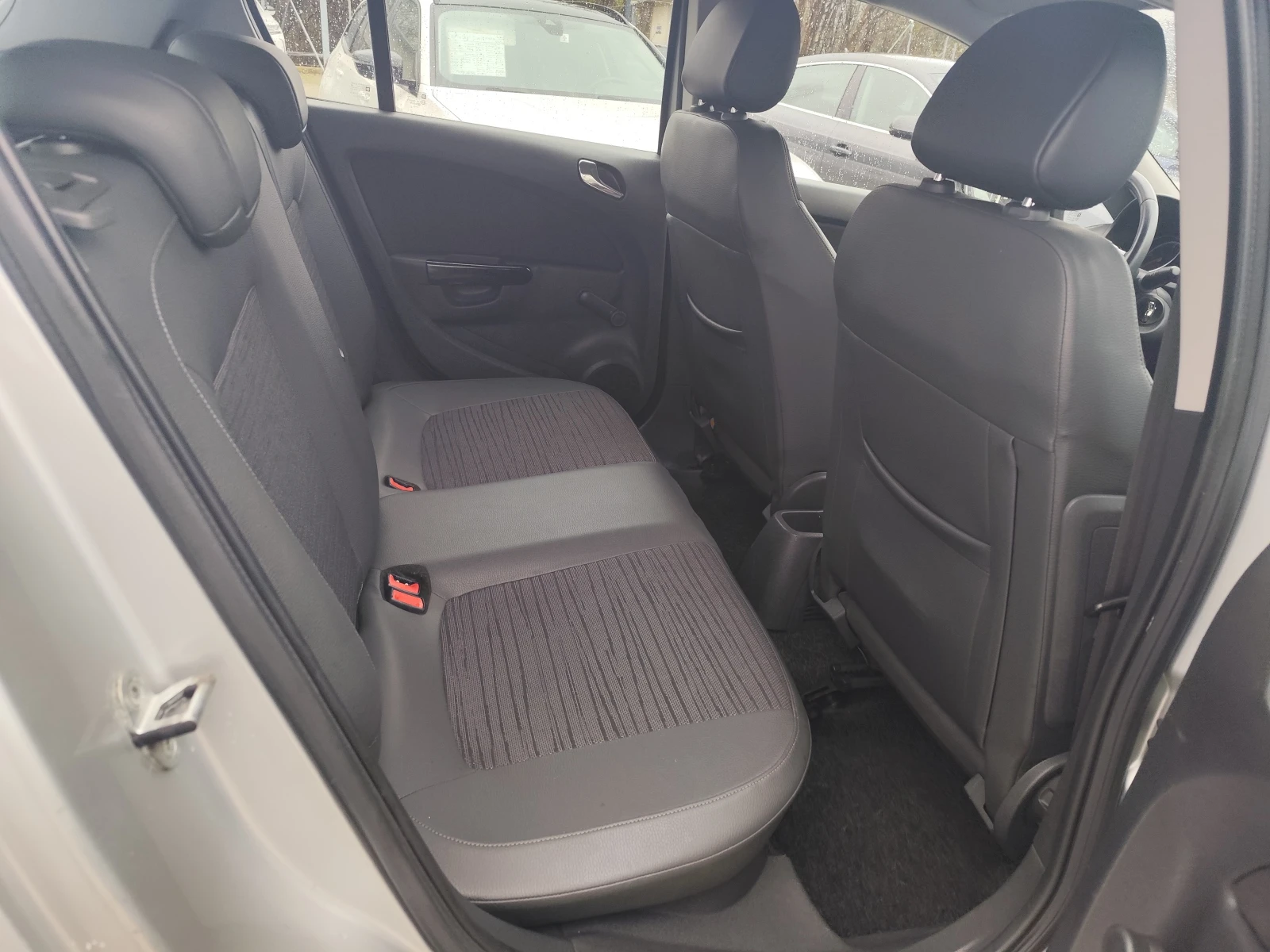 Opel Corsa 1.3CDTi* EURO5B* KLIMA* , снимка 10 - Автомобили и джипове - 53999093