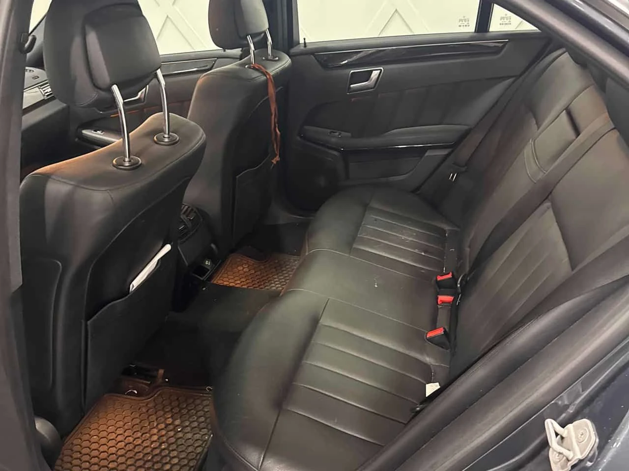 Mercedes-Benz E 350 * CARFAX * ЦЕНА ДО БГ, снимка 15 - Автомобили и джипове - 54000895