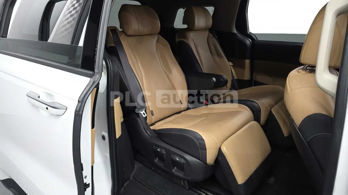 Kia Carnival ��������* ���������* �������* 2 ����� | Mobile.bg � ����������� 12