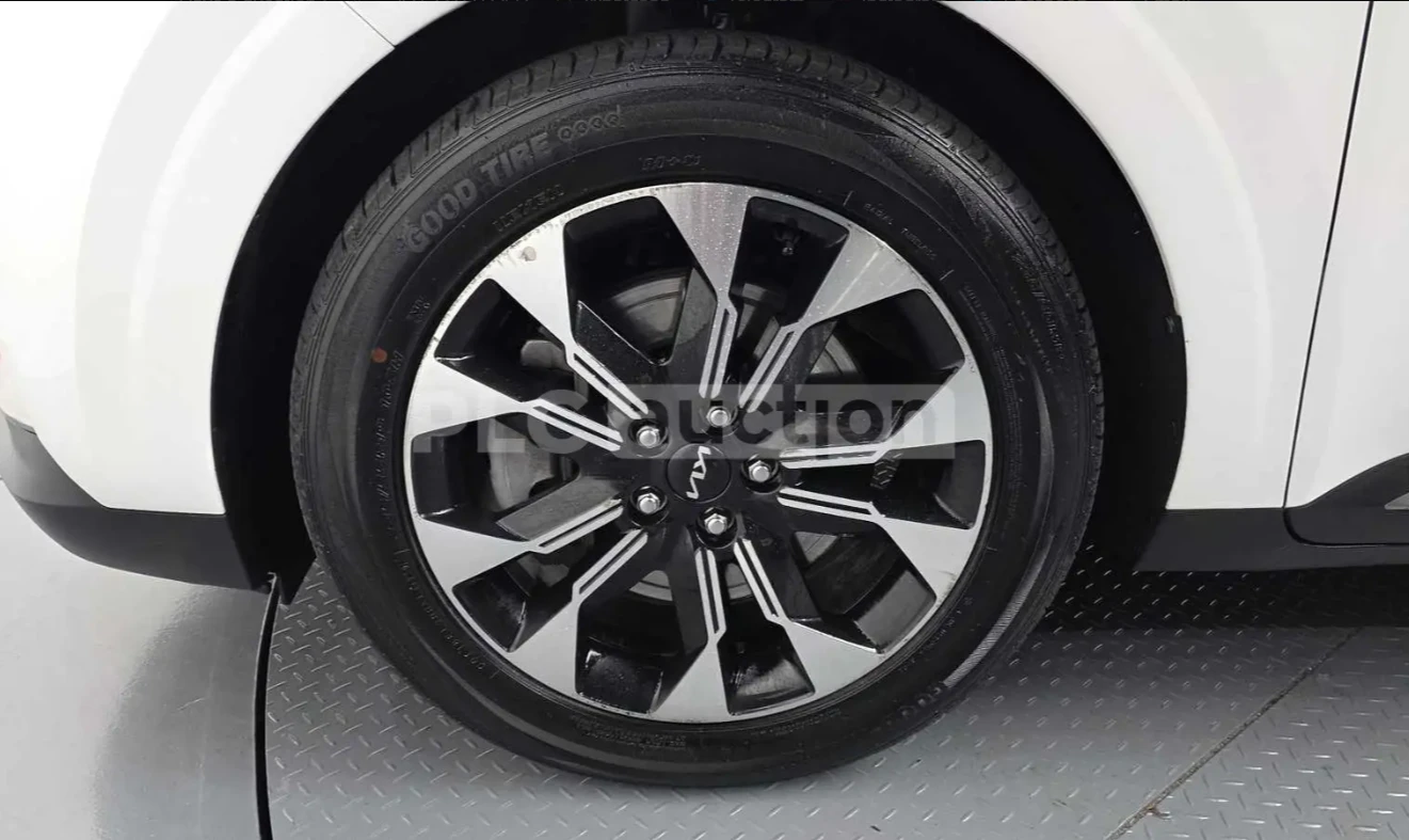 Kia Carnival ��������* ���������* �������* 2 ����� | Mobile.bg � ����������� 6