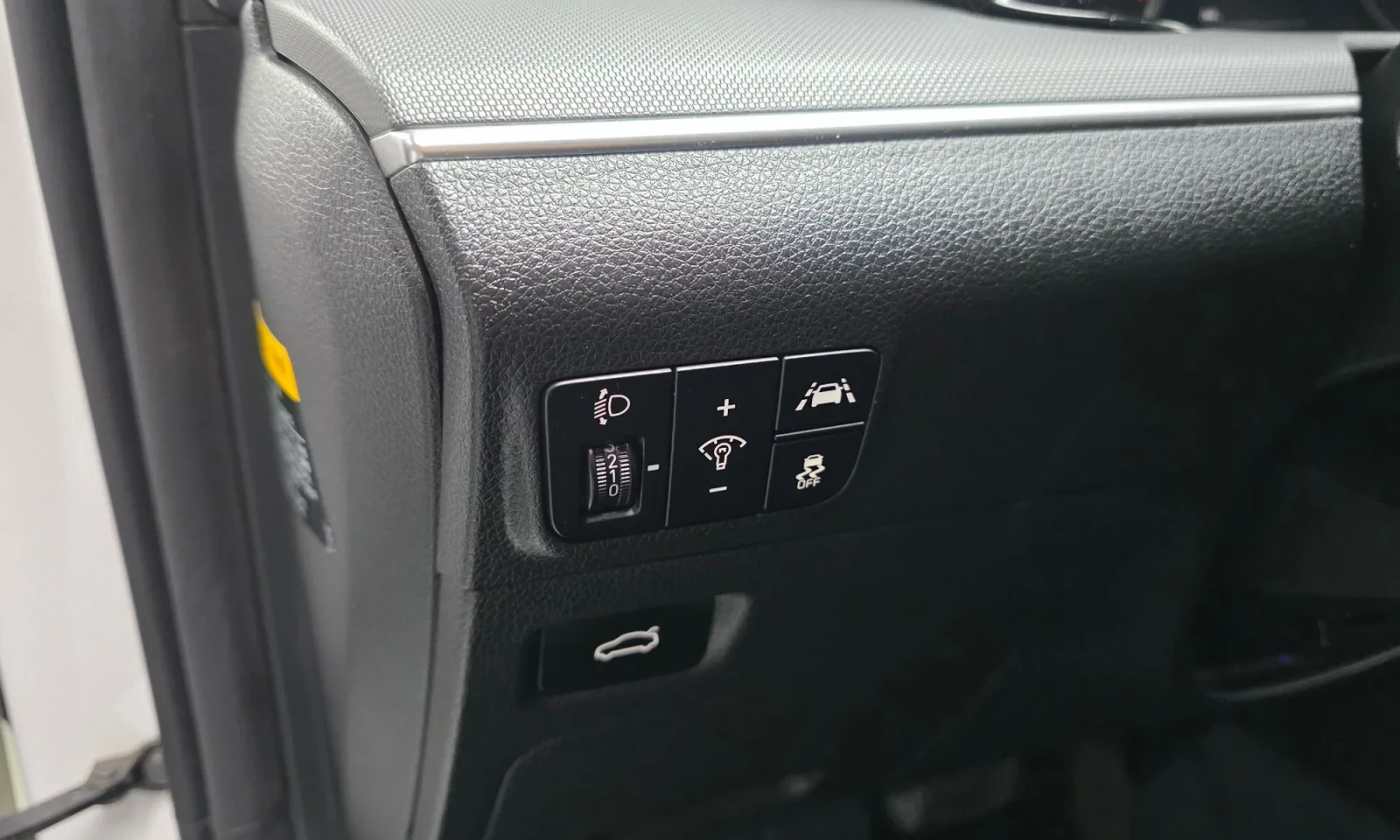 Kia K5 2.0 LPG/ПОДГРЕВИ/LANE ASSIST, снимка 13 - Автомобили и джипове - 54869112