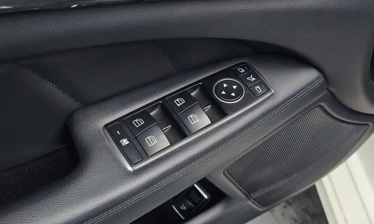 Mercedes-Benz CLS 250 * CLS250 Bluetec 4MATIC * CARFAX * ЦЕНА ДО БГ, снимка 15 - Автомобили и джипове - 55544950