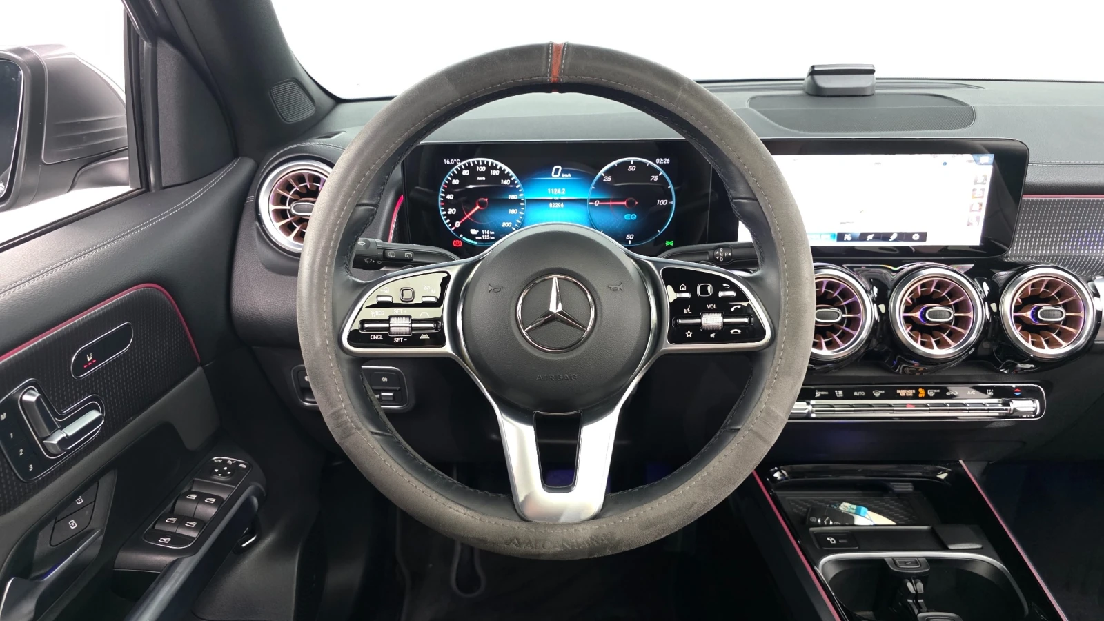 Mercedes-Benz EQB 300 4matic, снимка 8 - Автомобили и джипове - 56015016