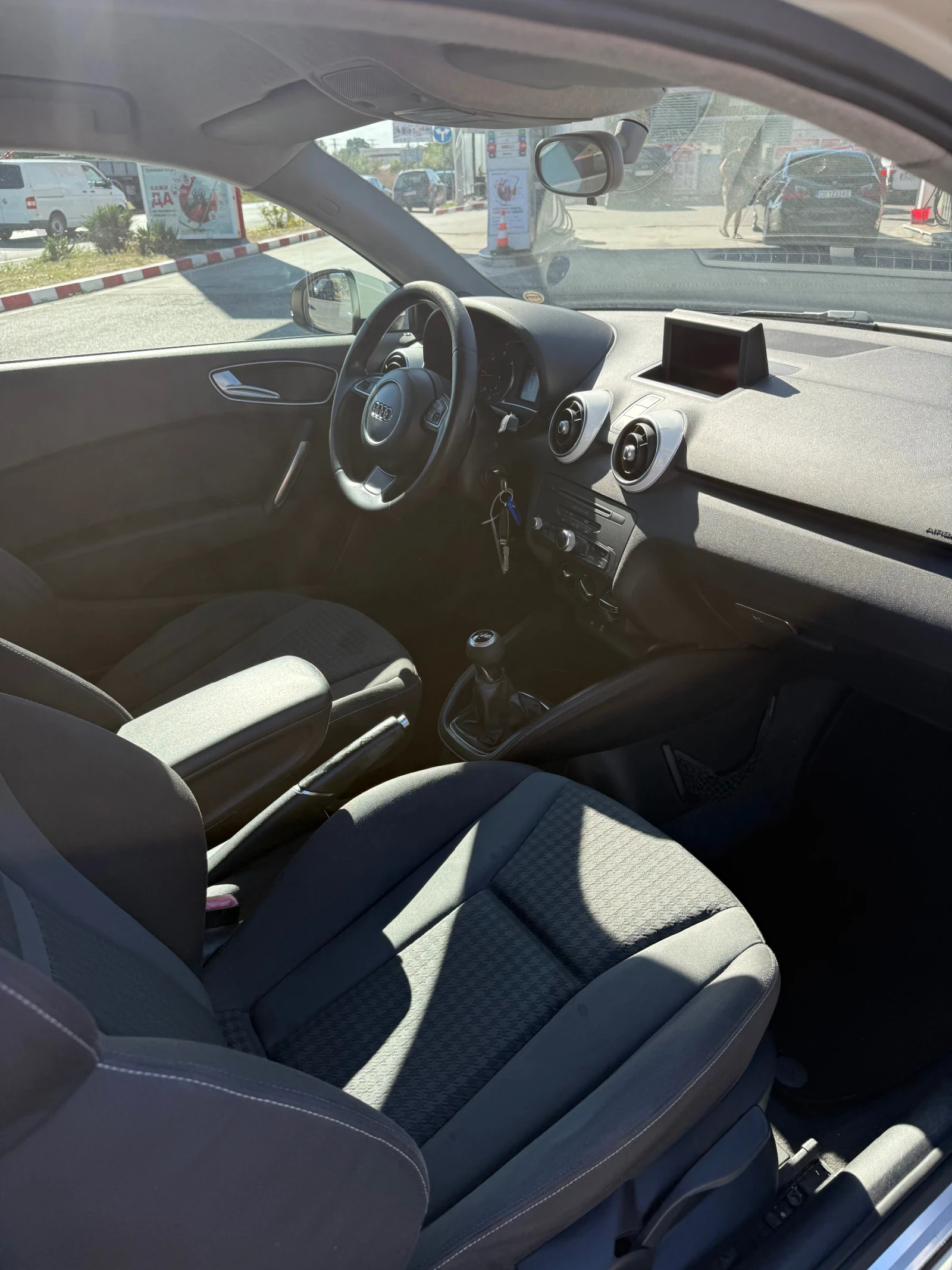 Audi A1 1, 6TDI S-line, снимка 11 - Автомобили и джипове - 56093093