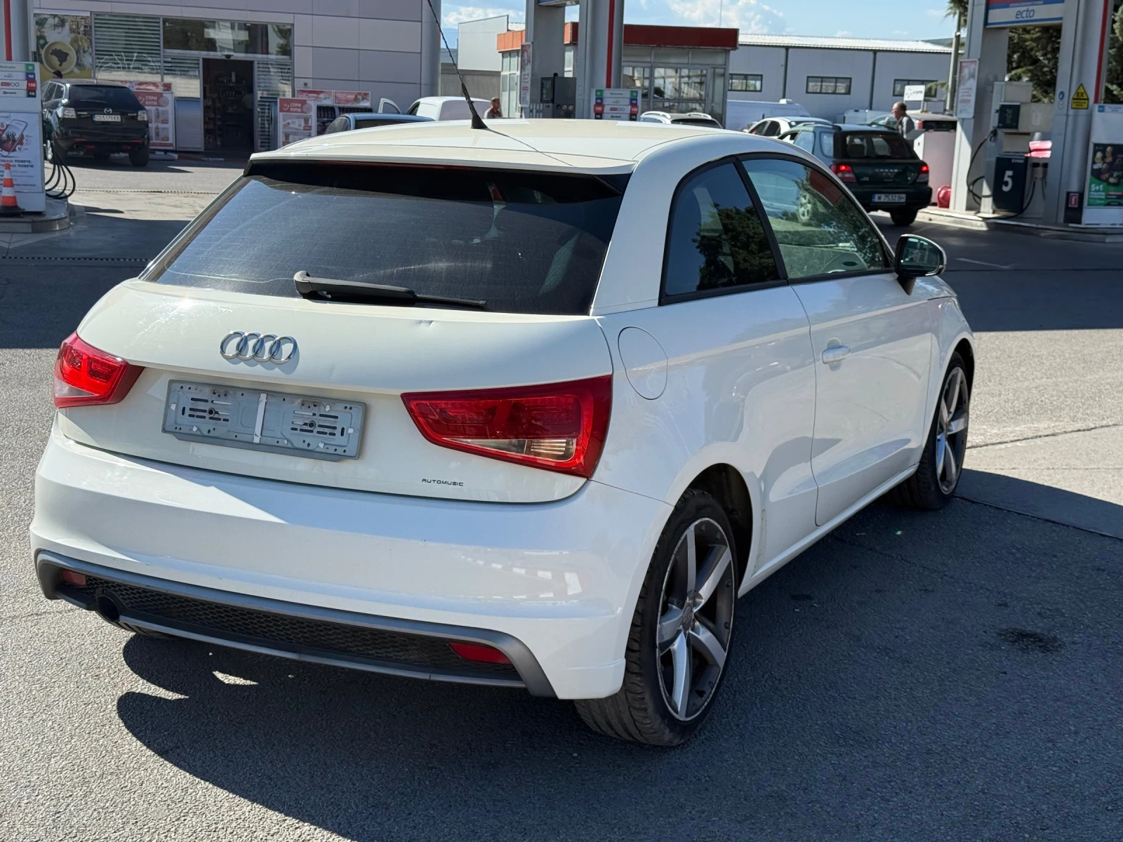 Audi A1 1, 6TDI S-line, снимка 7 - Автомобили и джипове - 56093093