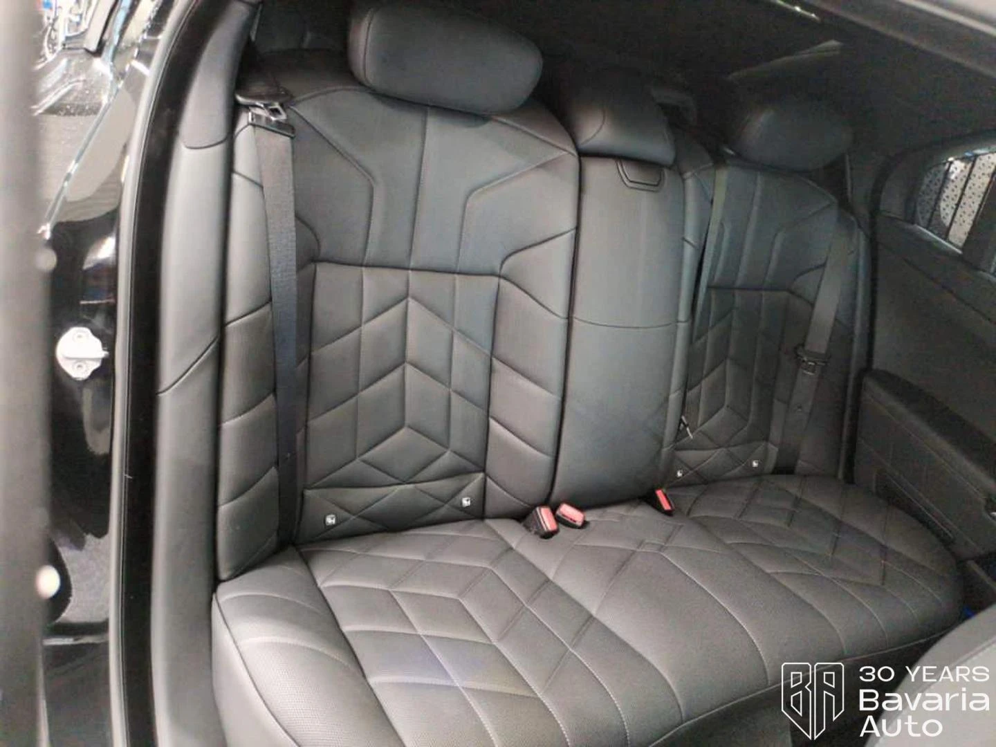 BMW 740 d xDrive M Sport Paket, снимка 9 - Автомобили и джипове - 56135225