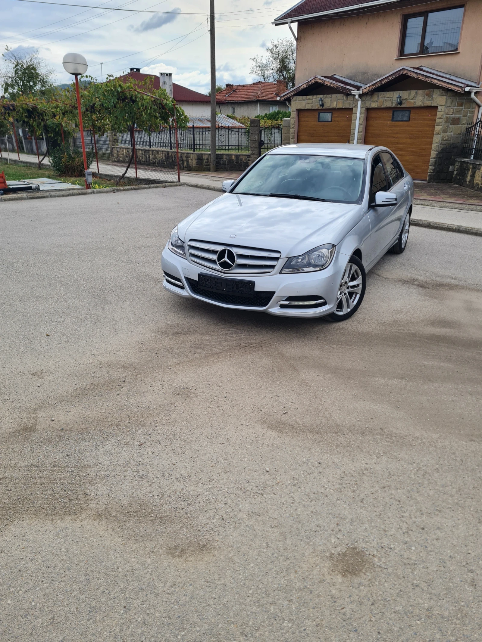 Mercedes-Benz C 180 С 180  2.2 CDI 2013г. Автоматик 