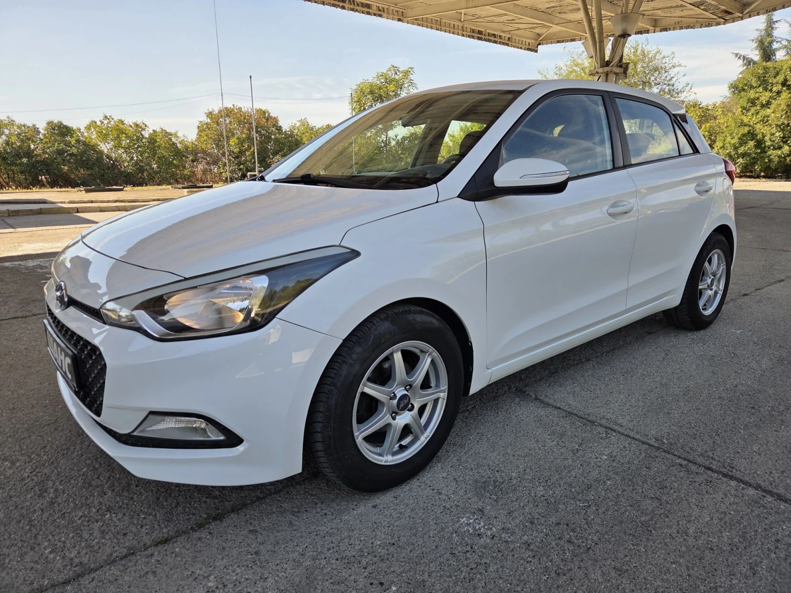 Hyundai I20 1, 2 бензин 4 цилиндъра 80 к.с
