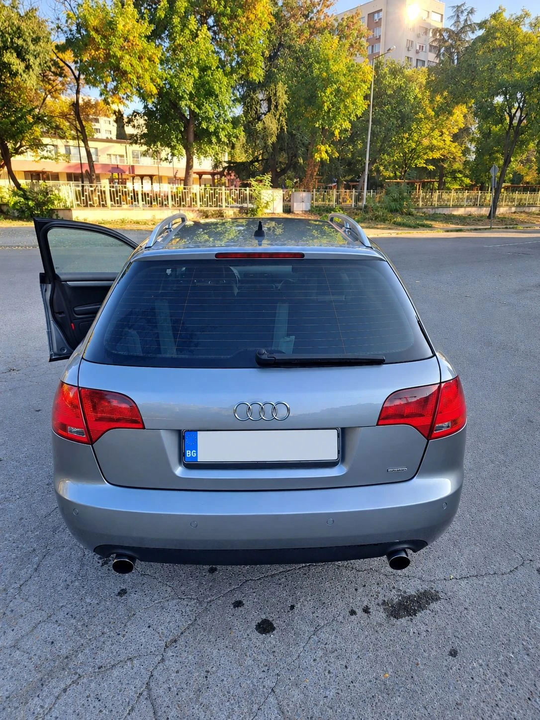Audi A4, снимка 3 - Автомобили и джипове - 56446419