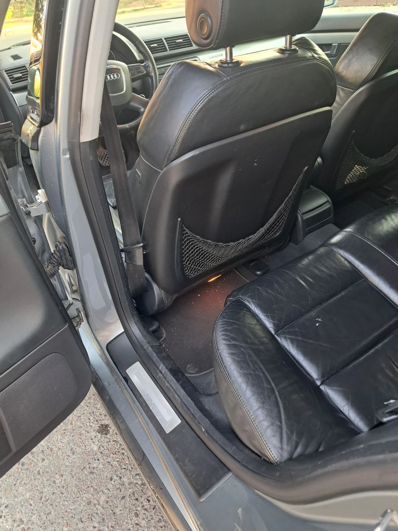 Audi A4, снимка 6 - Автомобили и джипове - 56446419