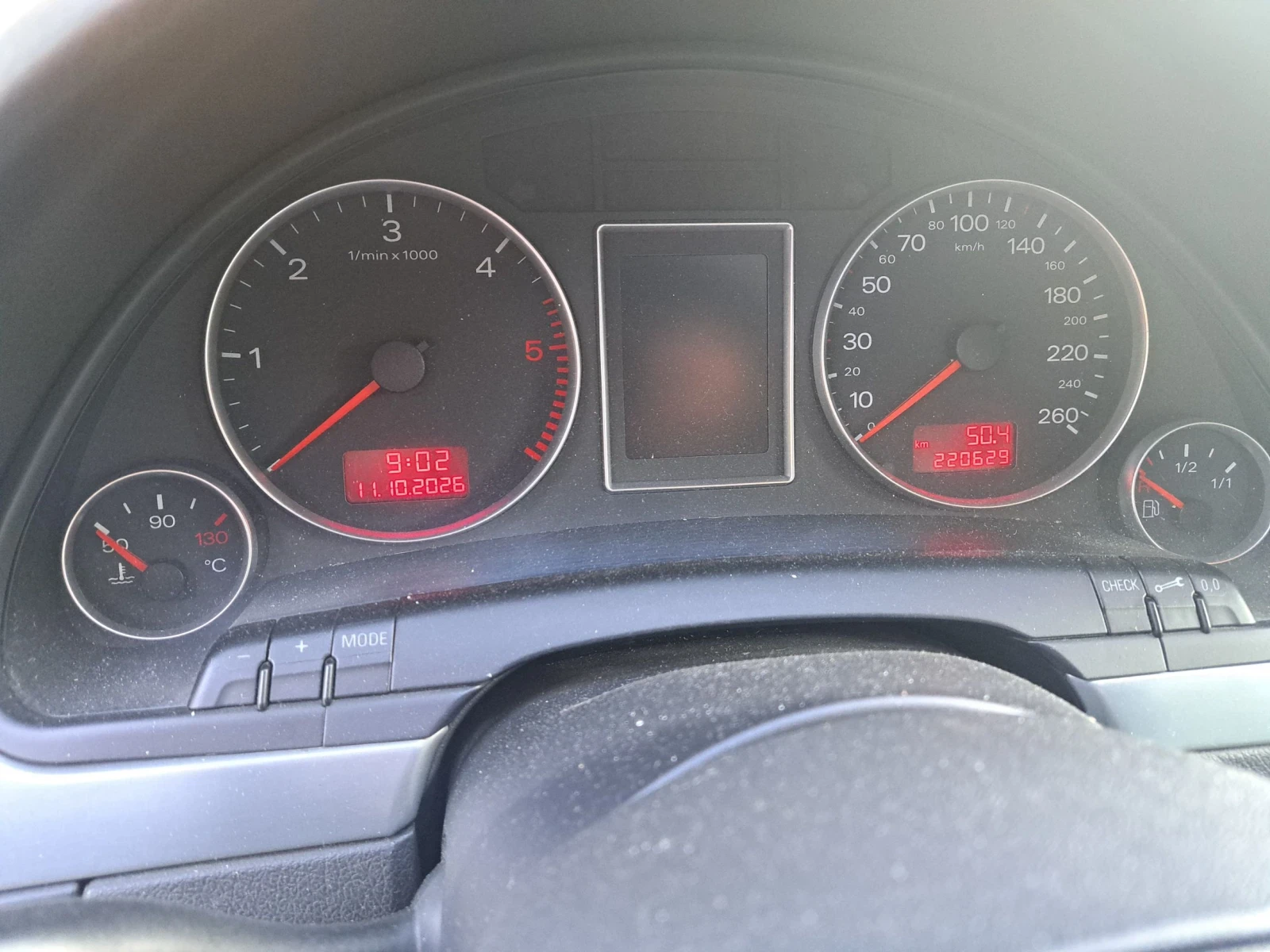 Audi A4, снимка 8 - Автомобили и джипове - 56446419