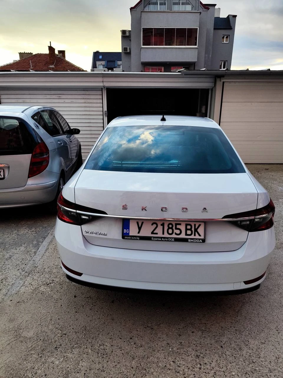 Skoda Superb, снимка 4 - Автомобили и джипове - 56570894