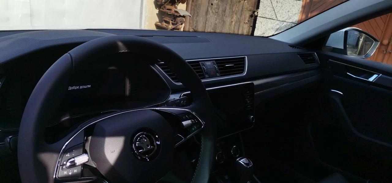 Skoda Superb, снимка 6 - Автомобили и джипове - 56570894