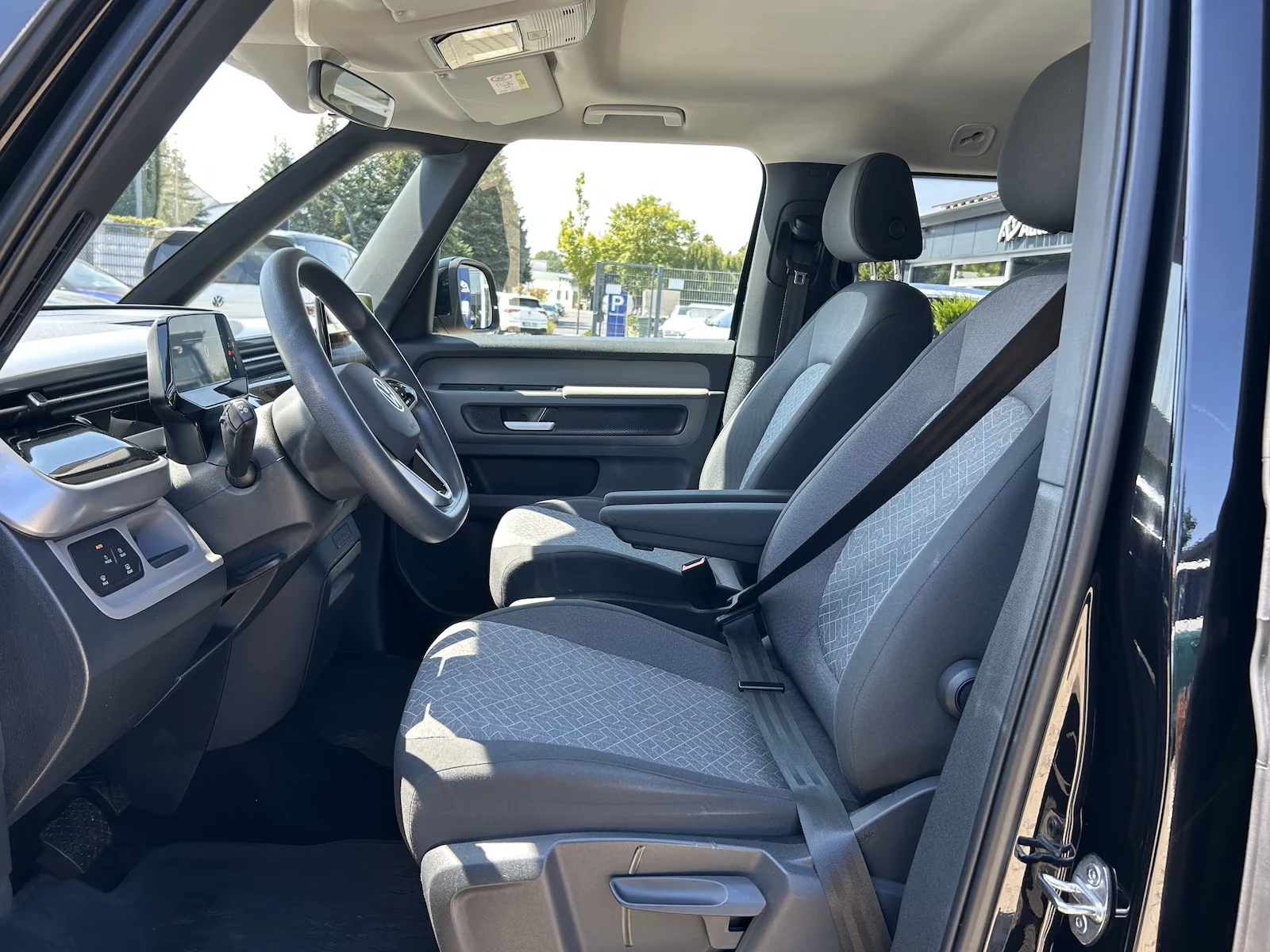 VW ID.Buzz 77kW* PRO* LED* KEYLESS* CARPLAY*  | Mobile.bg � ����������� 8