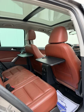 VW Tiguan 2.0TDI 4motion* AUTOMATIC* NAVI* PANO* KOJA* XENON, снимка 9