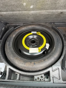 VW Tiguan 2.0TDI 4motion* AUTOMATIC* NAVI* PANO* KOJA* XENON, снимка 17