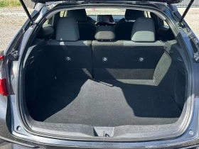 Toyota C-HR * FWD * CARFAX * БЕЗ ПЪРВОНАЧАЛНА ВНОСКА, снимка 11