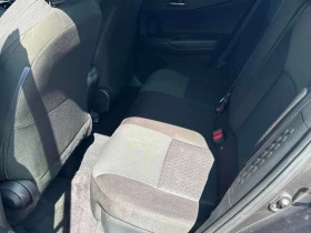 Toyota C-HR * FWD * CARFAX * БЕЗ ПЪРВОНАЧАЛНА ВНОСКА, снимка 10