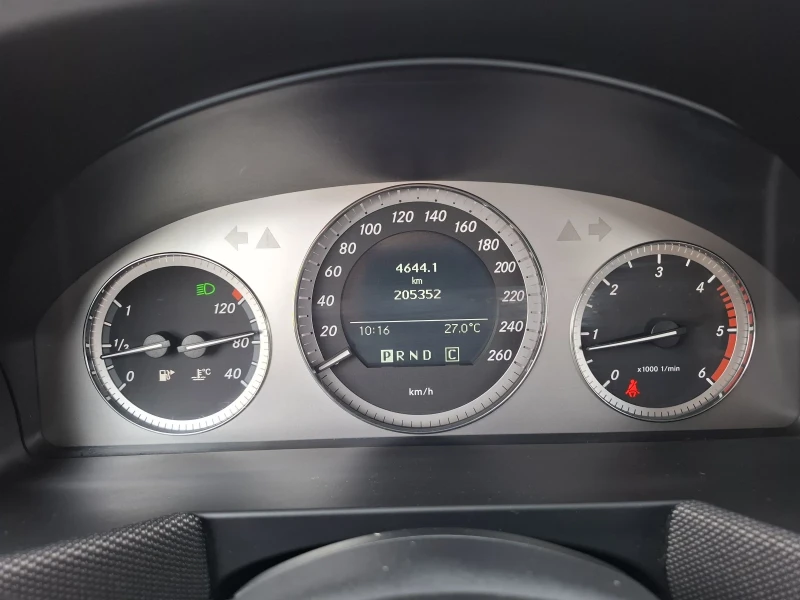 Mercedes-Benz GLK 220CDI, снимка 16 - Автомобили и джипове - 51025334