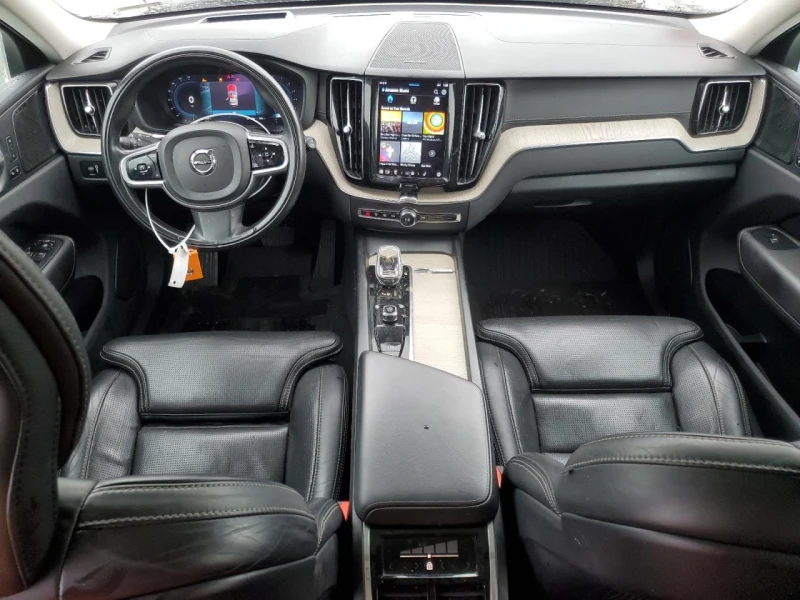 Volvo XC60 B6 INSCRIPTION, снимка 8 - Автомобили и джипове - 52415956