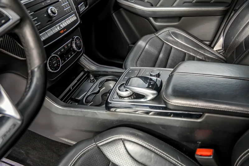 Mercedes-Benz GLE 63 S AMG VOSSEN* * , DISTRONIC, CARBON EDITION, FULL MAXX* , снимка 12 - Автомобили и джипове - 52524525