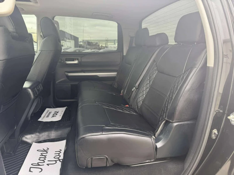 Toyota Tundra 2018* SR5* CREWMAX* 5.7L V8, снимка 15 - Автомобили и джипове - 52576415