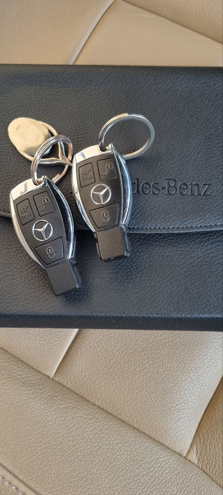 Mercedes-Benz GLS 350 4 Matic, снимка 17 - Автомобили и джипове - 45725749