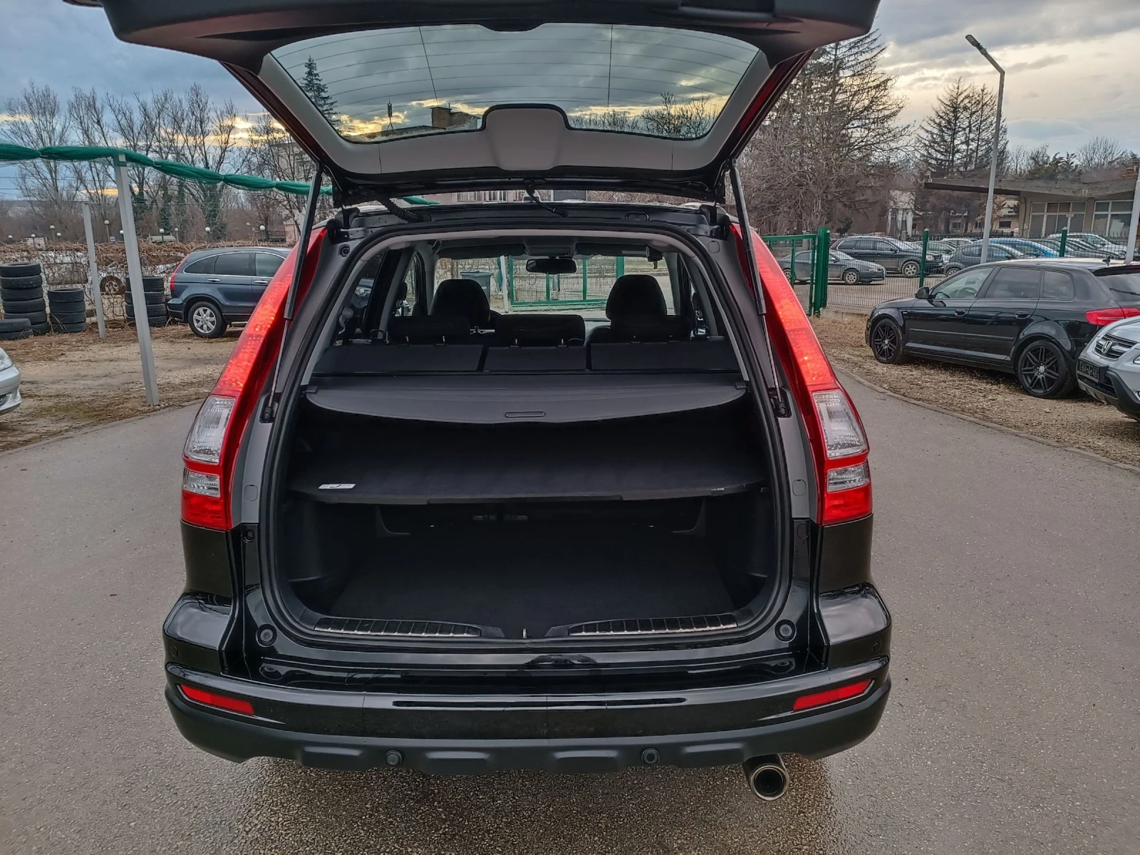 Honda Cr-v 2.0i-150кс-ШВЕЙЦАРИЯ-АВТОМАТ-FACELIFT-4X4 - изображение 6