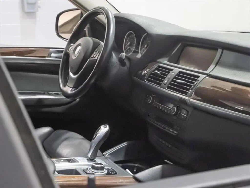 BMW X6 * xDrive35i Premium Package * CARFAX * ЦЕНА ДО БГ - изображение 10