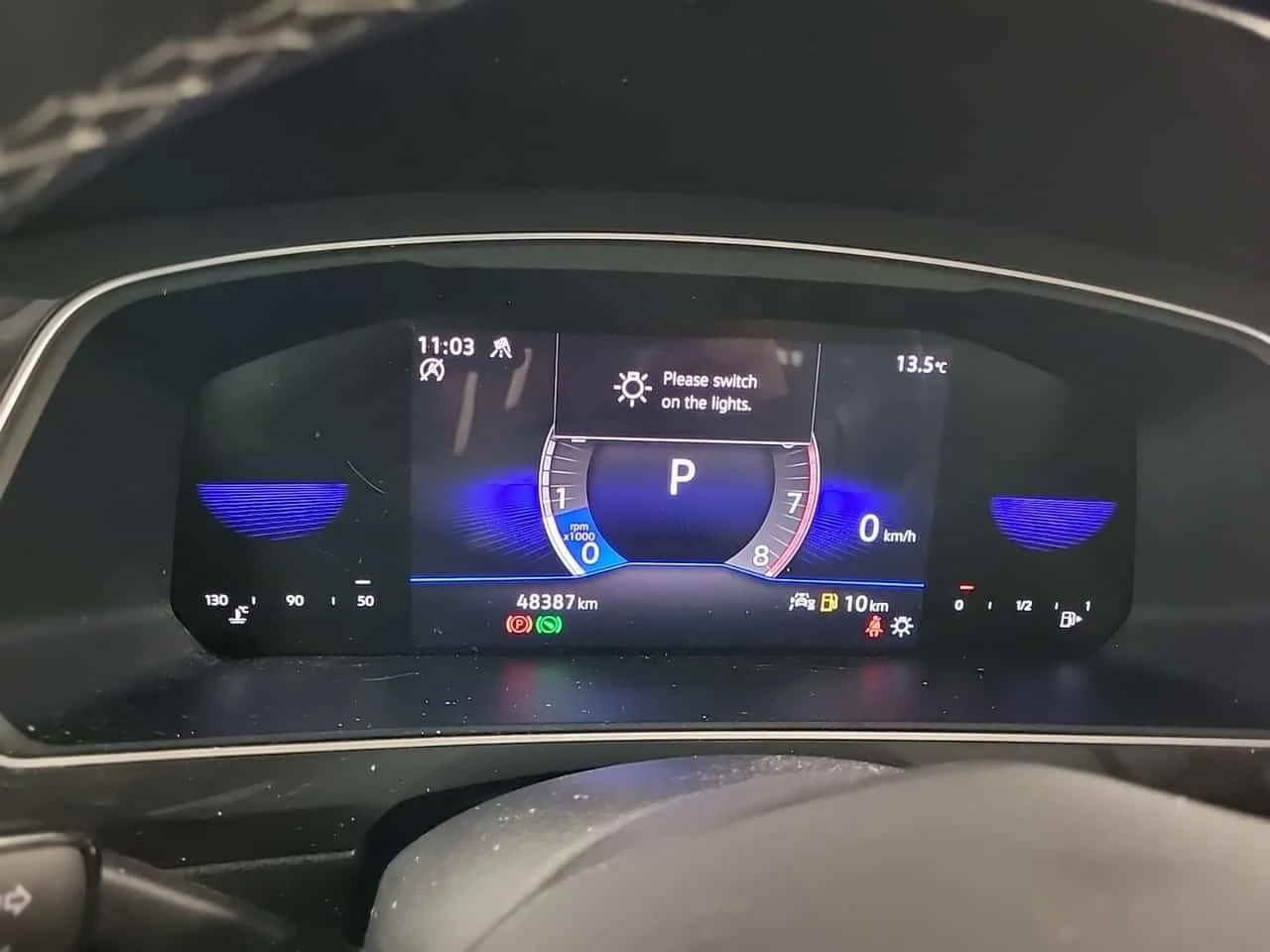 VW Tiguan * TRENDLINE * CARFAX * ��� ������������ ������ | Mobile.bg � ����������� 12