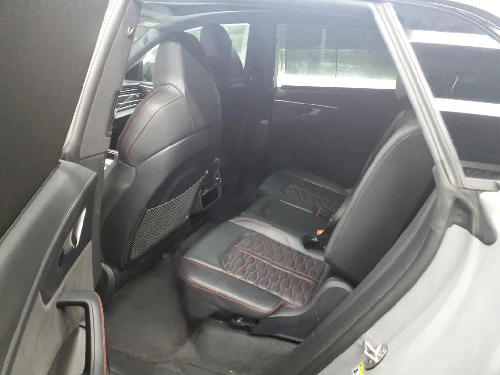 Audi RSQ8 4.0 TFSI VENTILATION, MASSAGE , CERAMIC, снимка 9 - Автомобили и джипове - 53894179