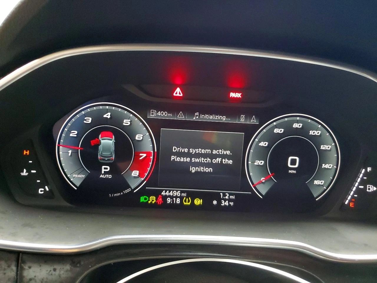 Audi Q3 2.0l Premium Plus S Line 45, снимка 8 - Автомобили и джипове - 54078664