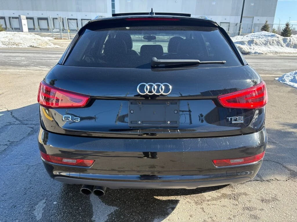 Audi Q3 3.0T* Progressiv* АвтоКредит* (ЦЕНА ДО БГ), снимка 4 - Автомобили и джипове - 54178157