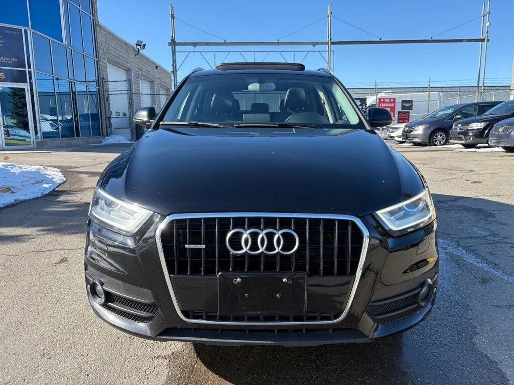 Audi Q3 3.0T* Progressiv* АвтоКредит* (ЦЕНА ДО БГ), снимка 2 - Автомобили и джипове - 54178157