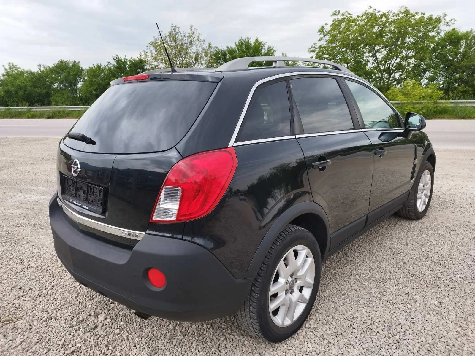 Opel Antara 2.2 CDTI 4x4 121000km, снимка 4 - Автомобили и джипове - 54458642
