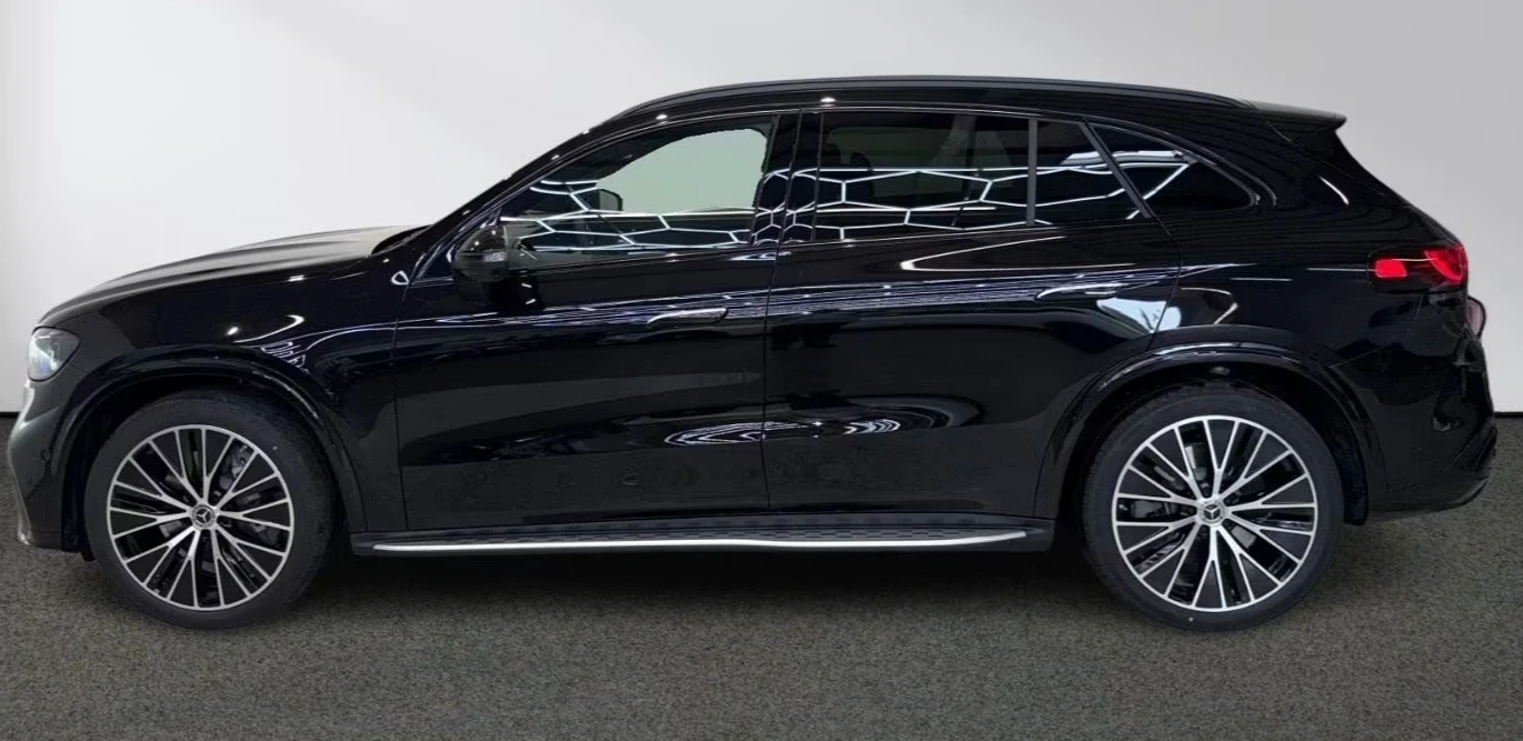 Mercedes-Benz GLC 400 4M* AMG* BURMESTER* PANO* H-SCREEN* ВЕНТИЛАЦИЯ* , снимка 3 - Автомобили и джипове - 54966966
