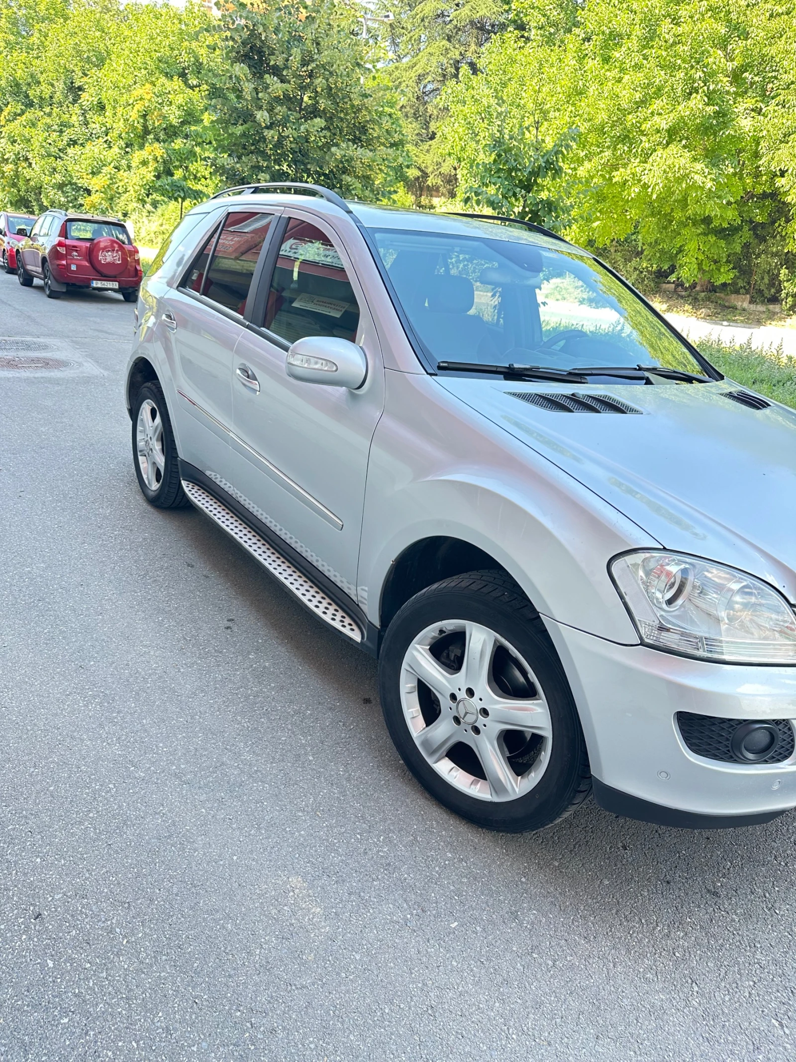 Mercedes-Benz ML 320, снимка 2 - Автомобили и джипове - 54988537
