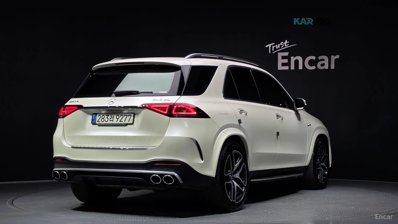 Mercedes-Benz GLE 53 4MATIC 4MATIC* КОЖА* ПОДГРЕВ* ОБДУХВ* BURMASTER* PANO* 36, снимка 2 - Автомобили и джипове - 55029009