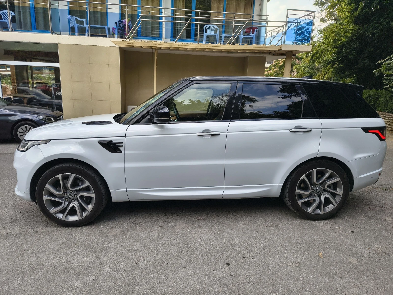 Land Rover Range Rover Sport, снимка 6 - Автомобили и джипове - 55581800