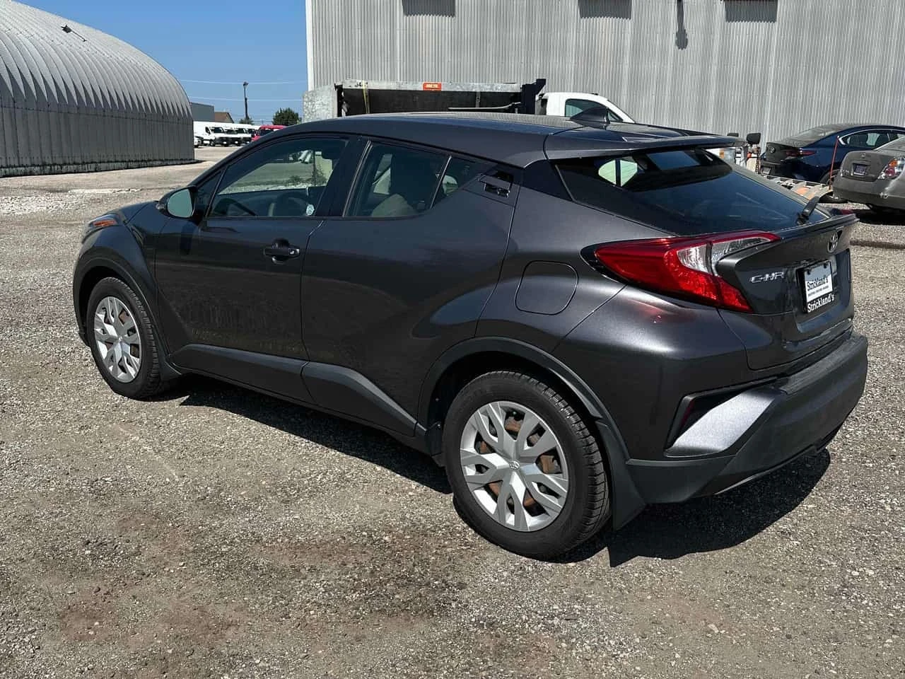 Toyota C-HR * FWD * CARFAX * БЕЗ ПЪРВОНАЧАЛНА ВНОСКА, снимка 15 - Автомобили и джипове - 55754363