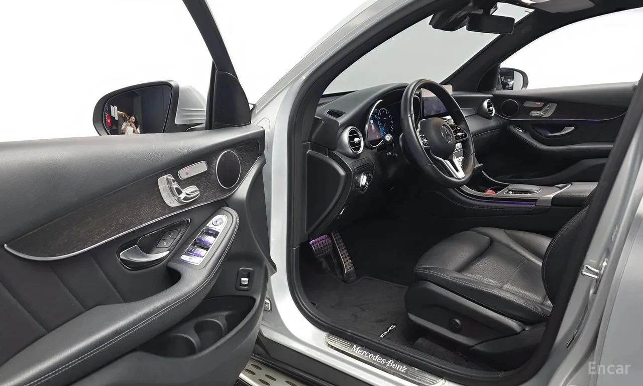 Mercedes-Benz GLC * GCL300 4MATIC Coupe * ЦЕНА ДО БГ, снимка 6 - Автомобили и джипове - 55887548