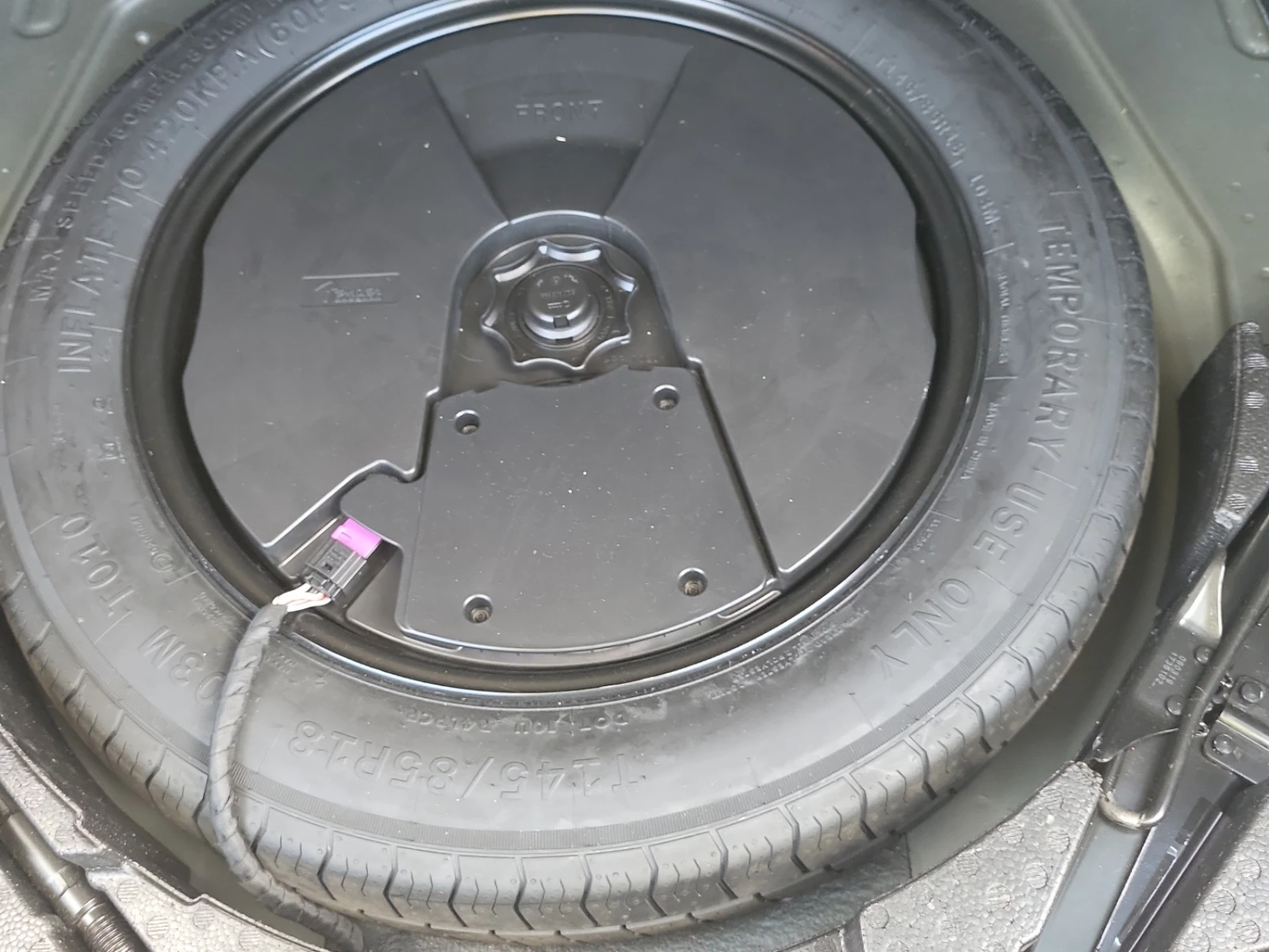 VW Tiguan HIGHLINE, АВТОКРЕДИТ, снимка 15 - Автомобили и джипове - 56029736