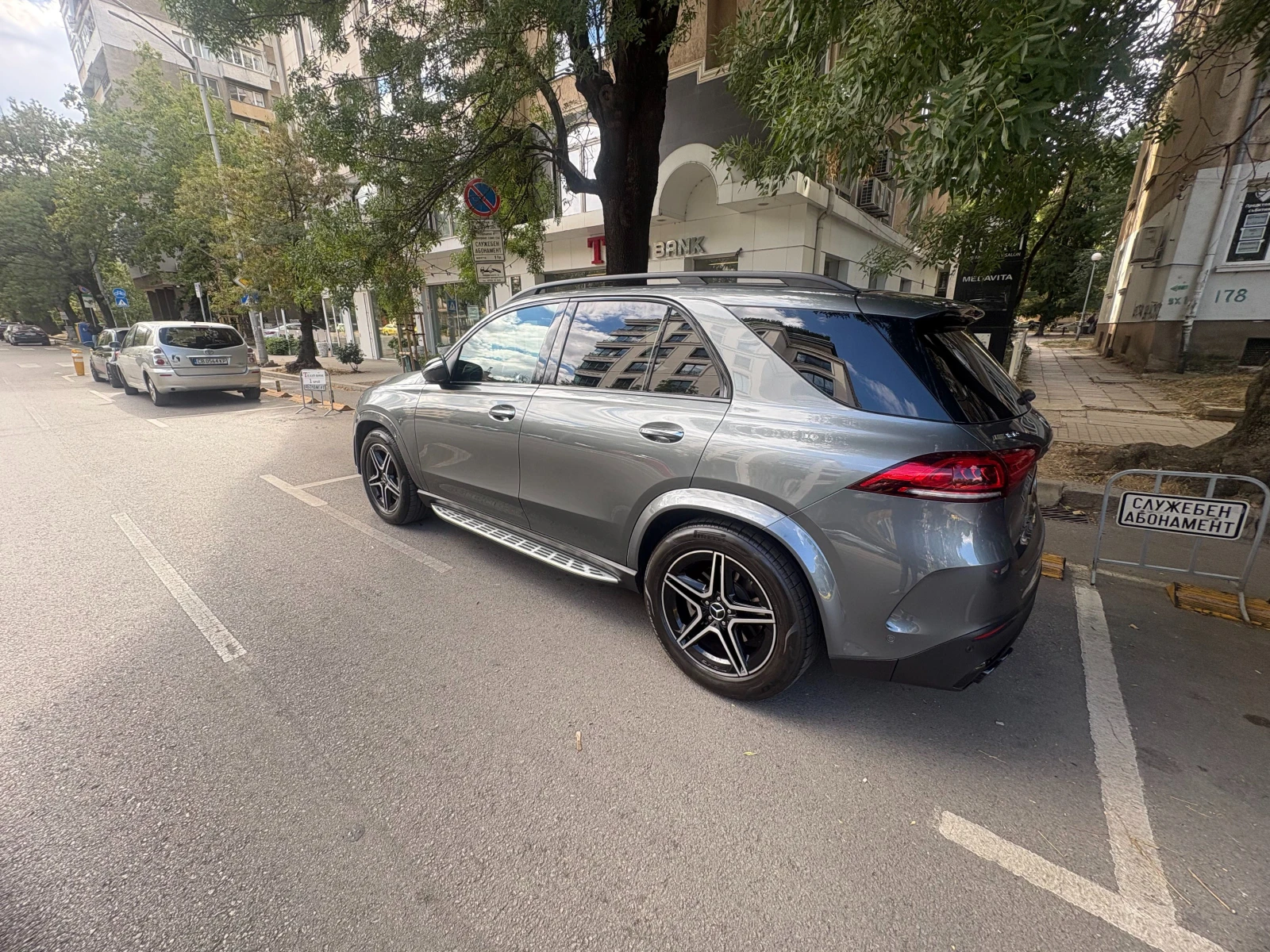 Mercedes-Benz GLE 53 4MATIC AMG, снимка 6 - Автомобили и джипове - 56213121