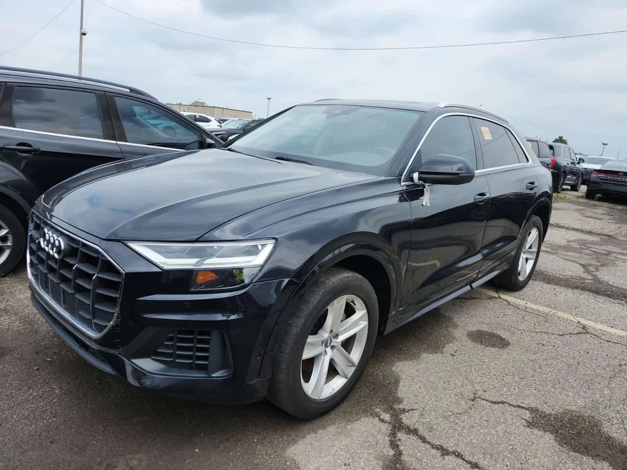 Audi Q8 * PROGRESSIV * CARFAX * БЕЗ ПЪРВОНАЧАЛНА ВНОСКА